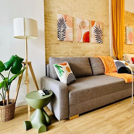 Beautiful Flat Next The Beach บาเลนเซีย ภายนอก รูปภาพ