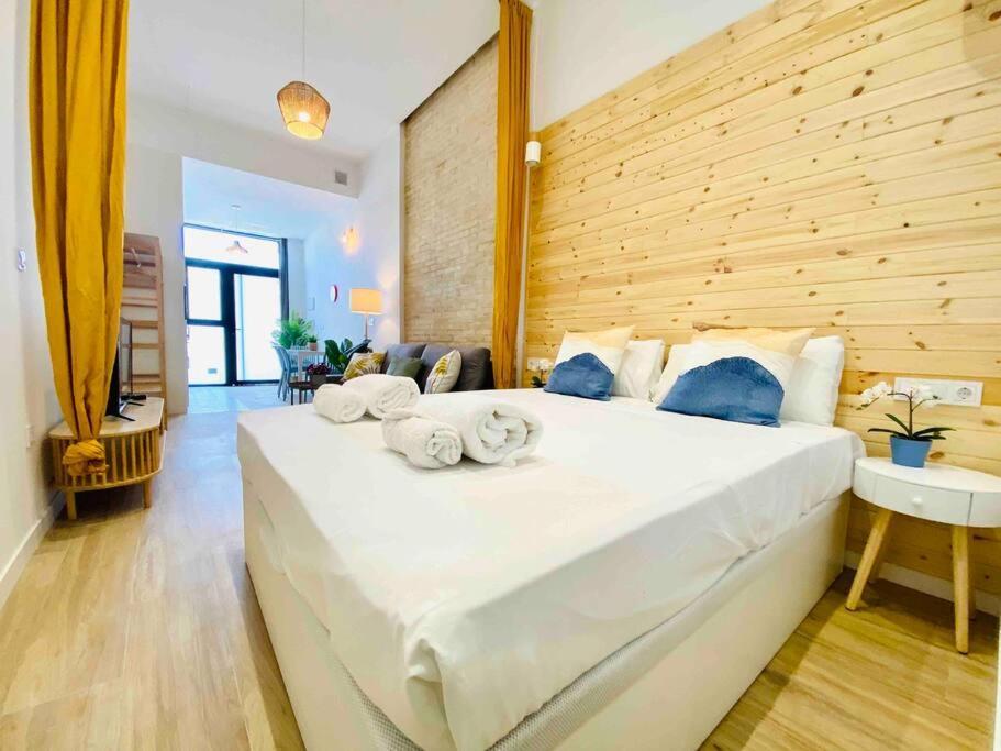 Beautiful Flat Next The Beach บาเลนเซีย ภายนอก รูปภาพ